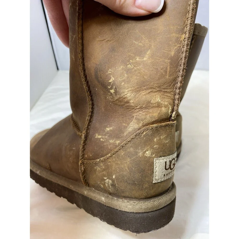 Ugg Unisex Kids Leather Shearling Lined Snow Boots Brown Youth Size 2